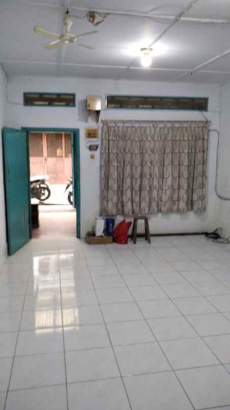 rumah 2 tingkat jln sentang petisah medan