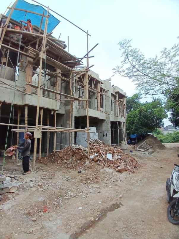 rumah 2lantai cantik all in biaya kpr dan tanpa dp