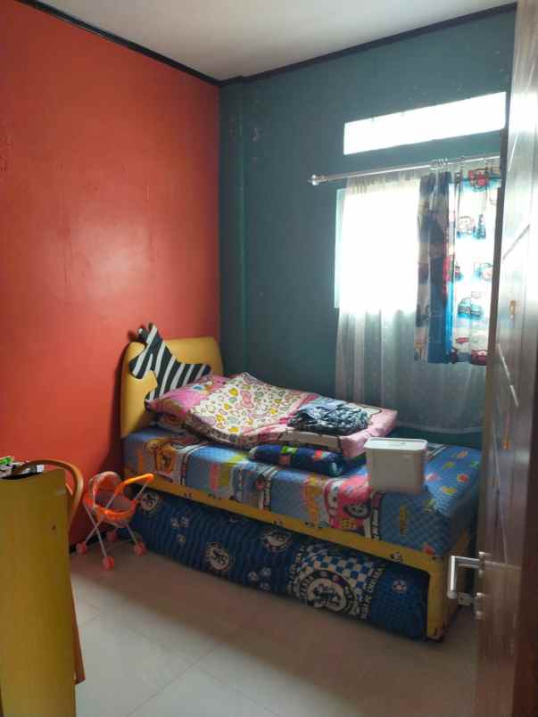 rumah 4 kamar tidur cihanjuang kabupaten bandung barat