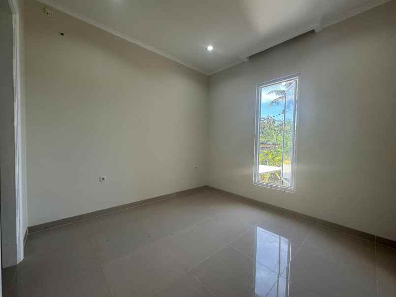 rumah baru kawasan cinere dekat rs puri cinere