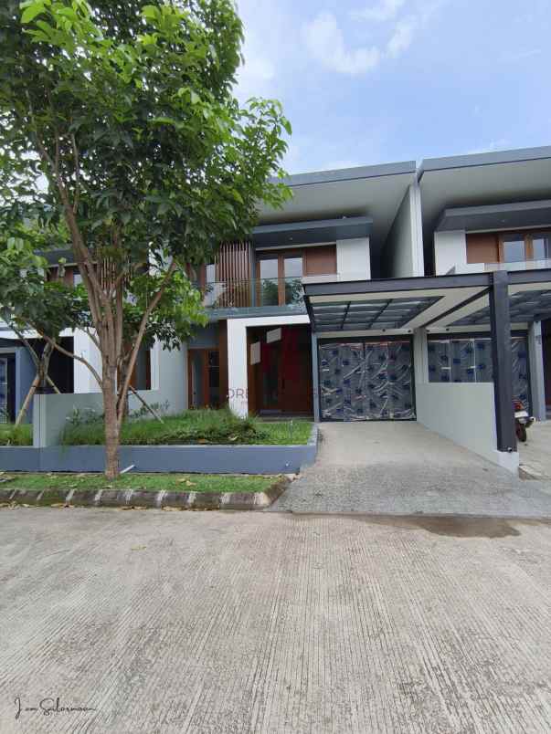 rumah baru modern 2 lantai dekat tol buah batu bandung
