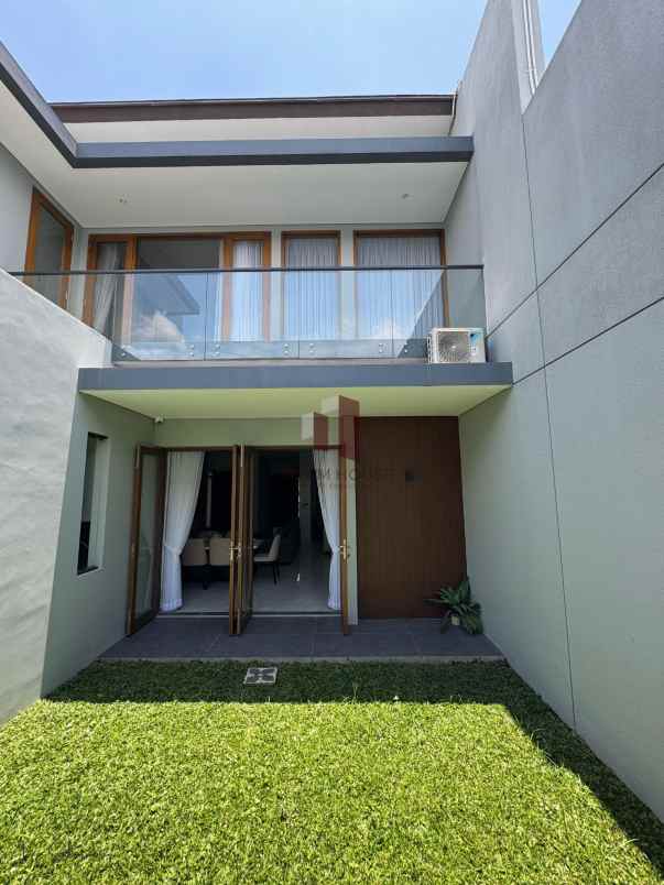 rumah baru modern 2 lantai dekat tol buah batu bandung