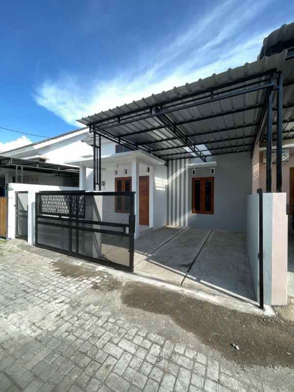 rumah baru siap huni dalam cluster yogyakarta