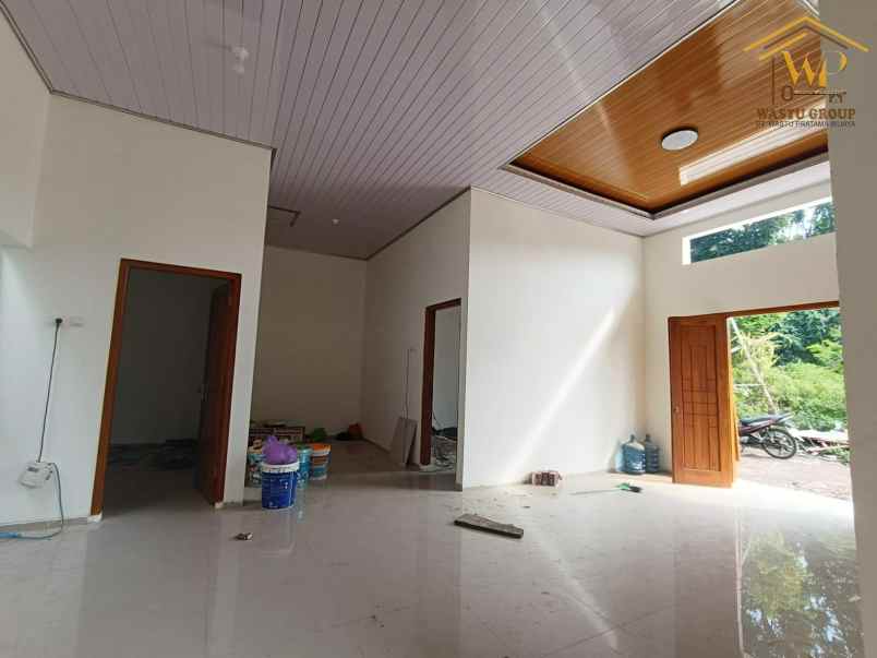 rumah cantik tipe besar 80m2 dekat blue lagoon jogja