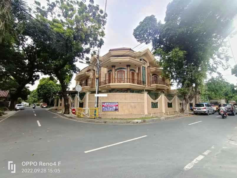 rumah cempaka putih jakarta pusat