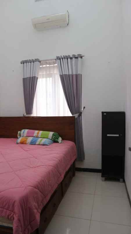 rumah cluster 2 lantai banyumanik strategis