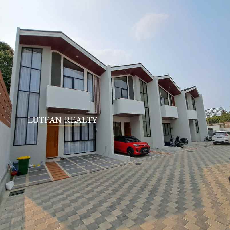 rumah cluster modern scandinavian jagakarsa