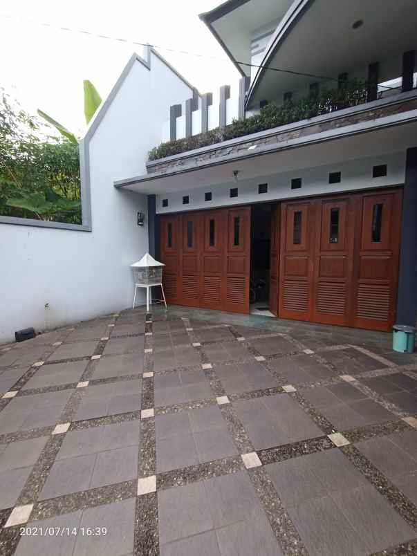 rumah dago asri kota bandung