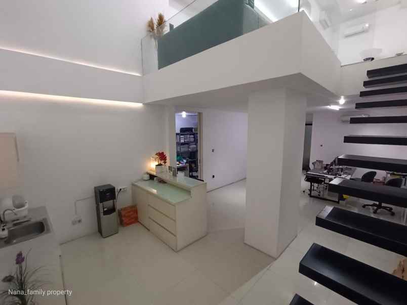 rumah dalam komplek perumahan bintaro jaya