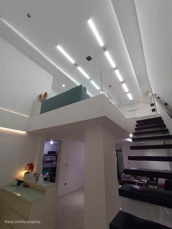 rumah dalam komplek perumahan bintaro jaya