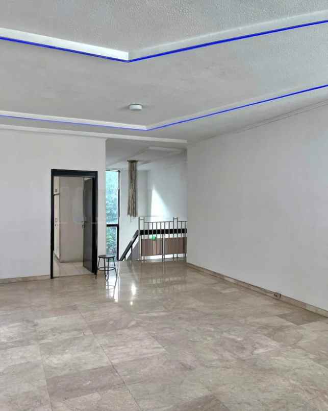 rumah dekat senopati di jl bangka jakarta selatan