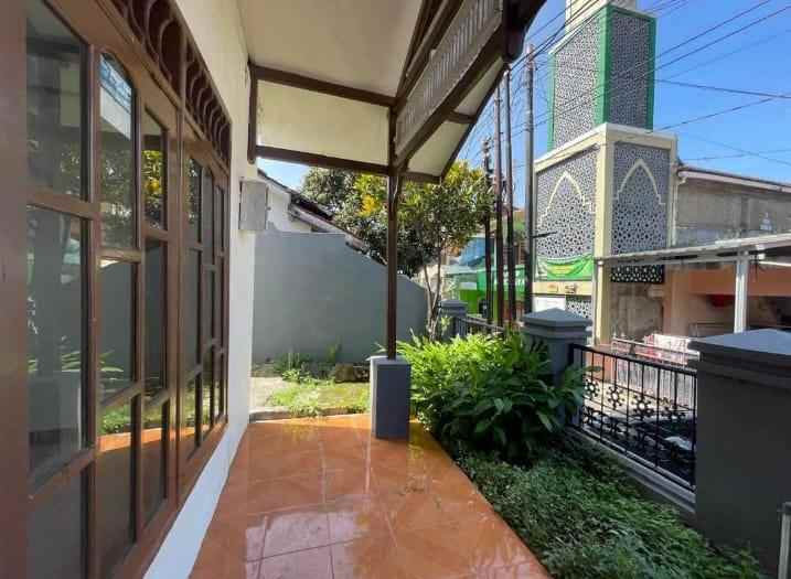 rumah di bandung timur