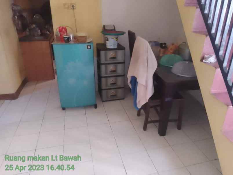 rumah dijual di jatikramat 2 lantai