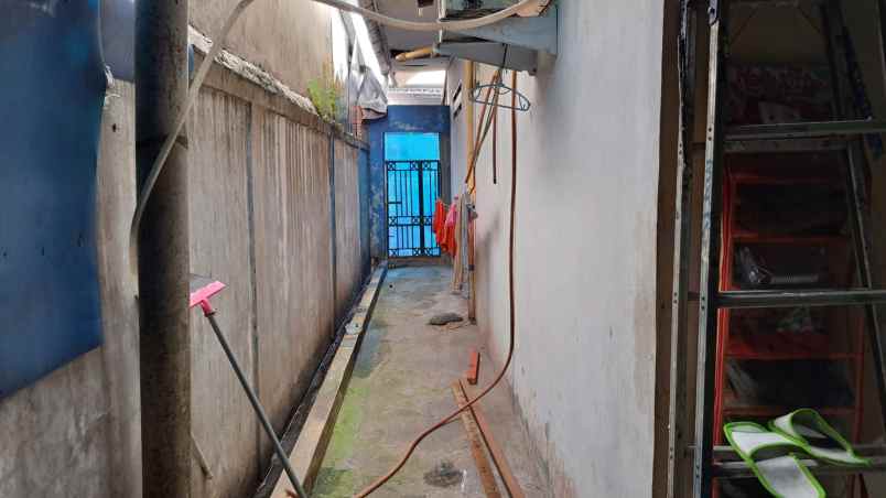 rumah dijual di komp peruri ciledug