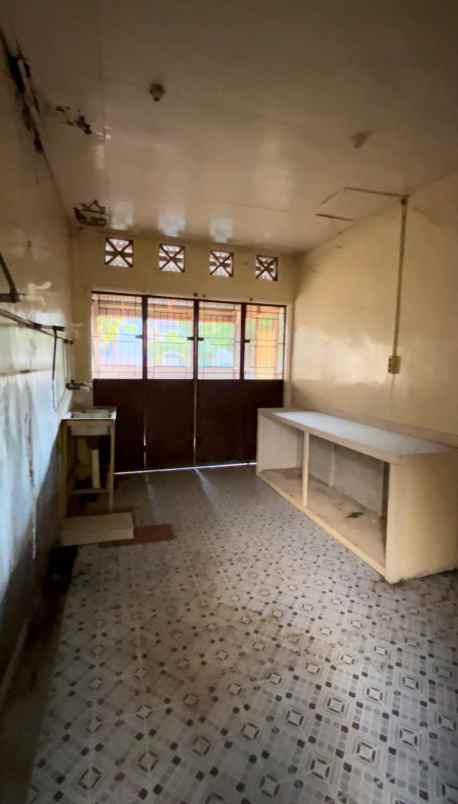 rumah dijual jl lobak 2 lantai harga 450 juta