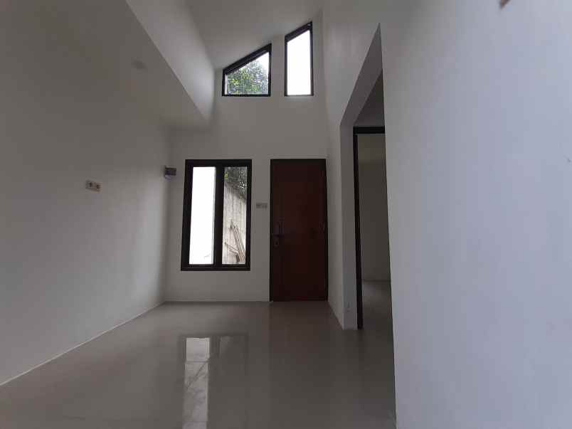 rumah dp 2jt free biaya 3 menit tol jatijajar depok