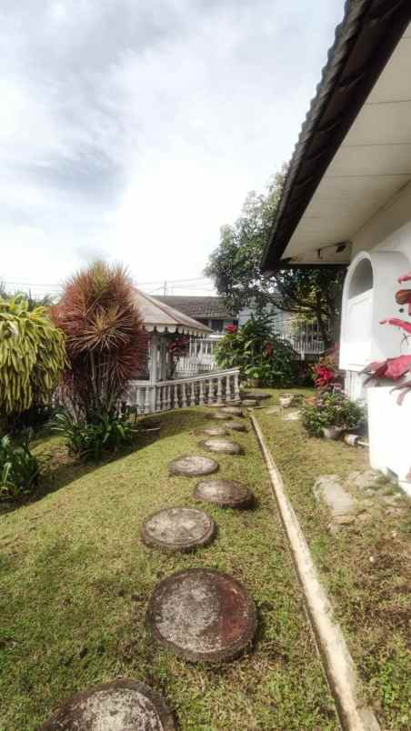 rumah harga njop dekat tol pasteur