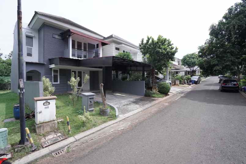 rumah jl legenda wisata gn putri