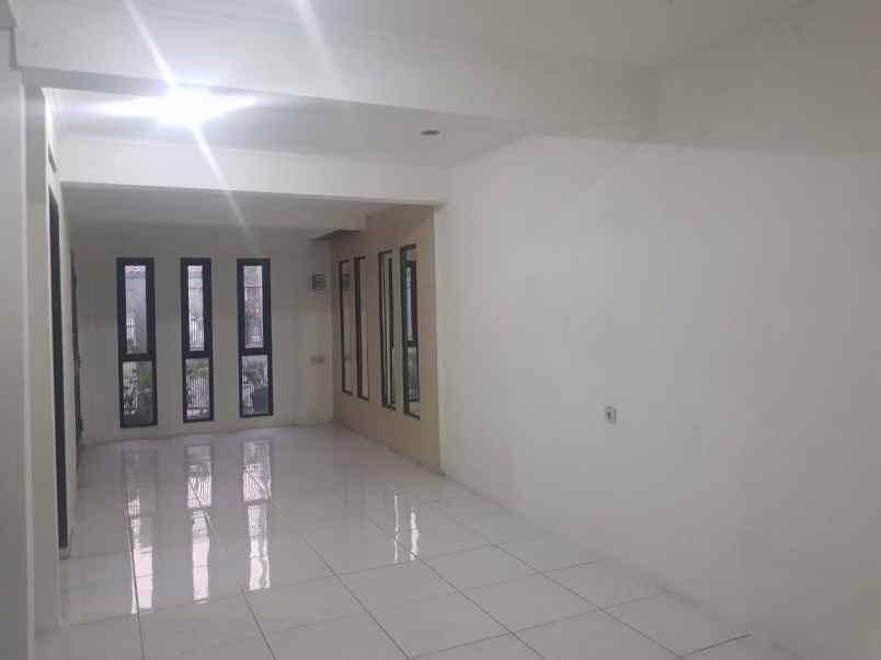 rumah jl wiru indah no 8 parung