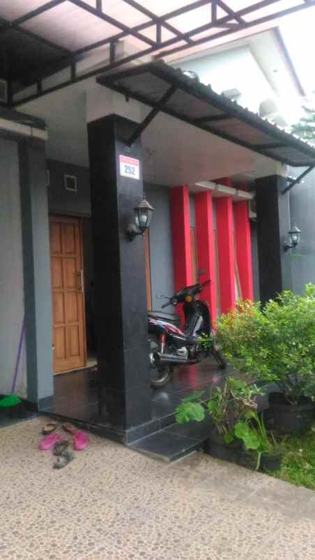 rumah jln nusa indah gg arjuno