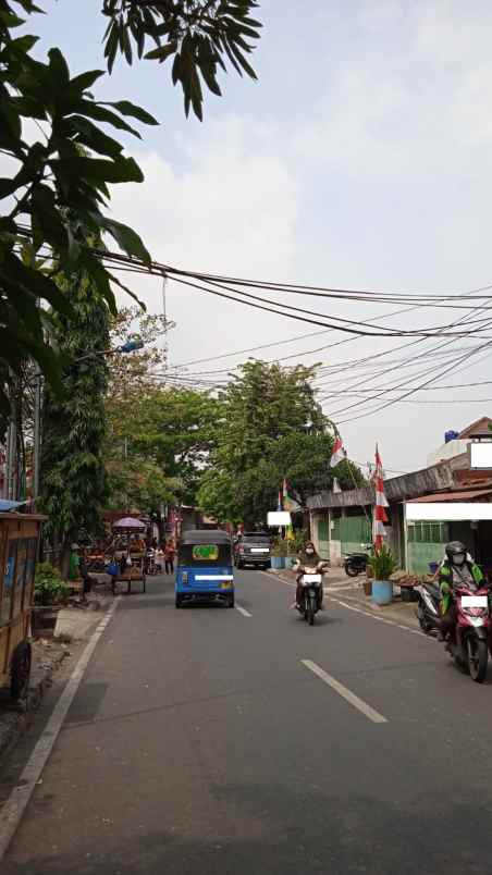 rumah kebon kosong raya kemayoran