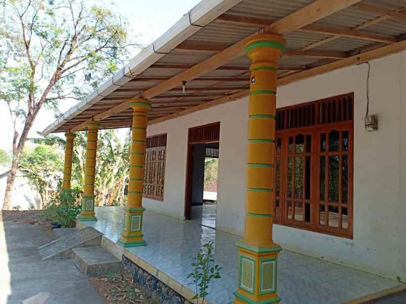 rumah kerjo karanganyar