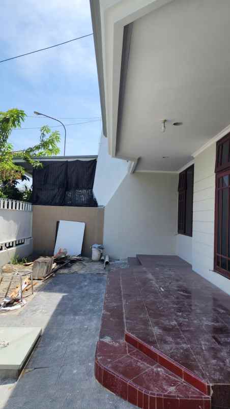 rumah kertajaya surabaya timur kondisi siap huni