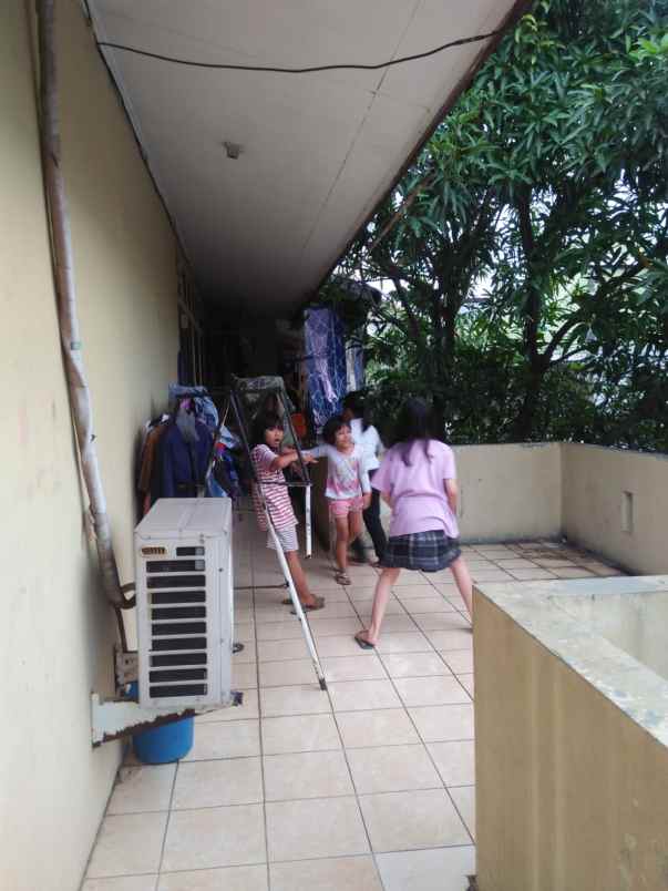 rumah komp pergadangan kelapa gading