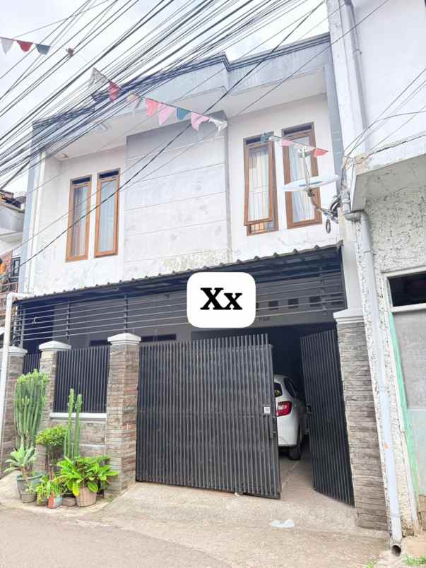 rumah kost dua lantai sarijadi kota bandung