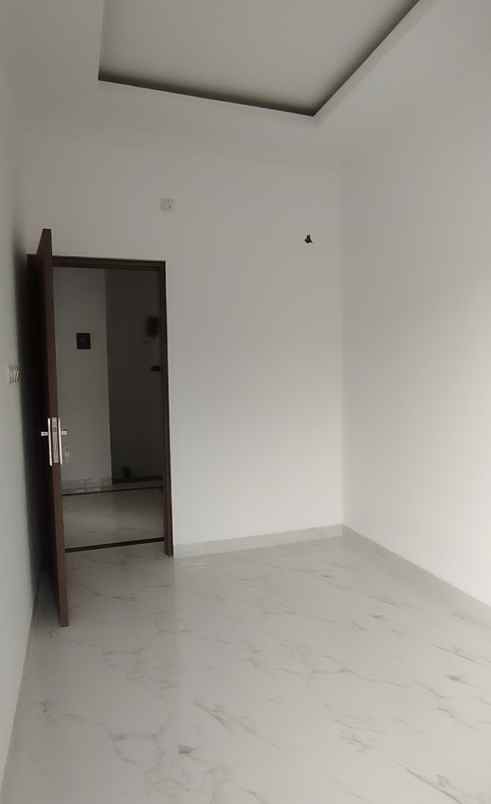 rumah mewah 2 lantai cukup bayar 3 juta al in