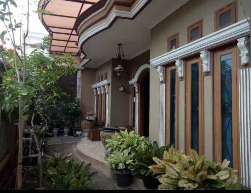 rumah mewah nan murah di jakbar