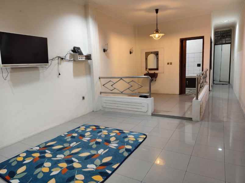 rumah mewah siap huni lokasi rewwin waru