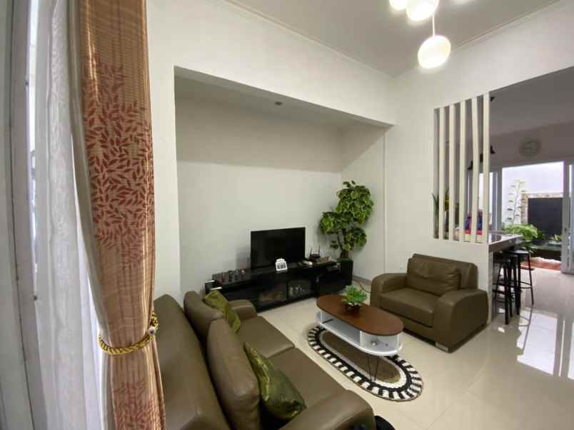 rumah minimalis modern hommy metland transyogi cibubur