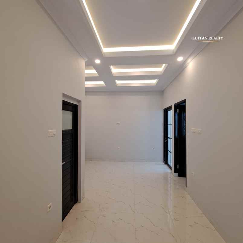 rumah modren minimalia jagakarsa