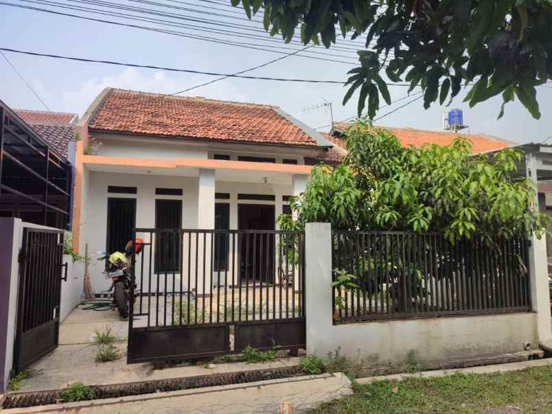 rumah murah siap huni cisaranten arcamanik 700 jutaan