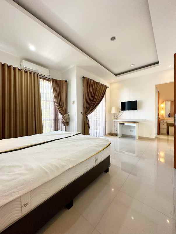 rumah second bonus furniture di jatiasih bekasi