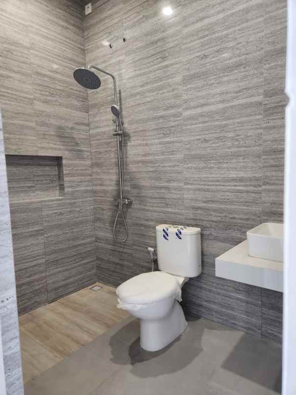 rumah sutorejo modern minimalis premium surabaya timur