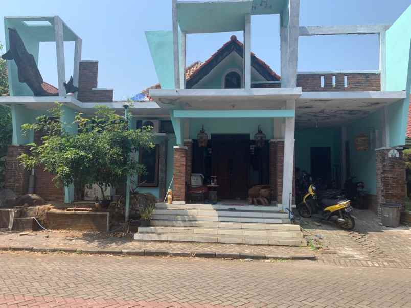 rumah taman setiabudi banyumanik siap huni