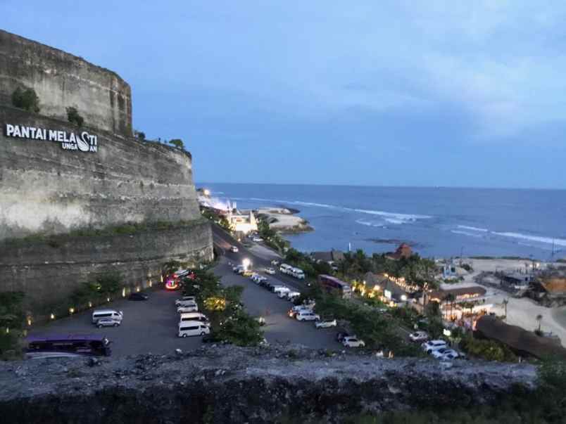 tanah bagus dibtepi pantai di ungasan badung bali