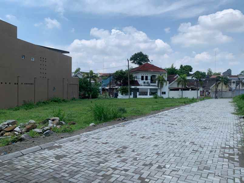 tanah premium jogja utara kampus upn shm siap ajb