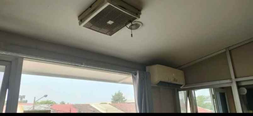 toko besi kusen alumunium