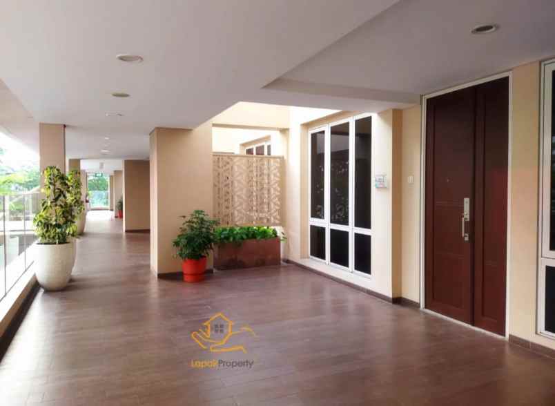 amala townhouse pondok indah unit corner