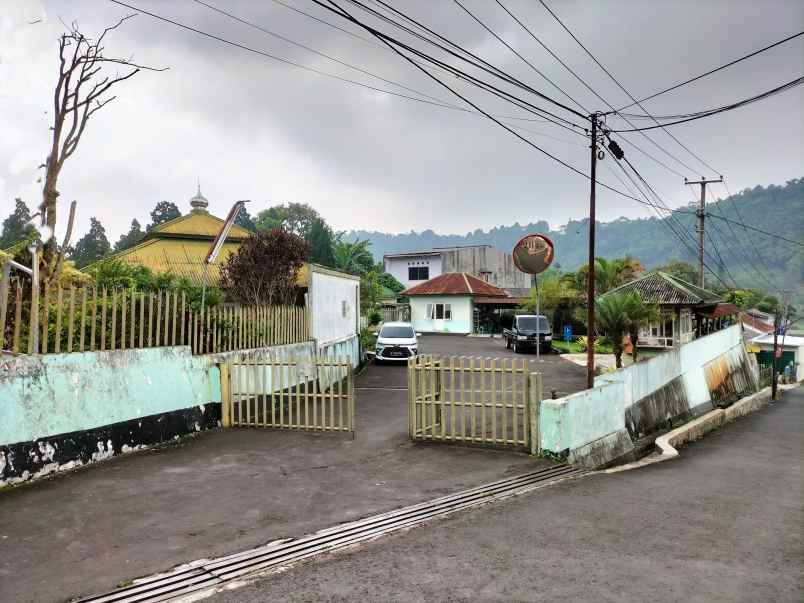 bangunan bekas pabrik dan gudang di gadog cianjur