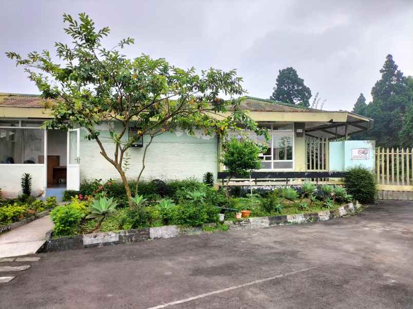 bangunan bekas pabrik dan gudang di gadog cianjur