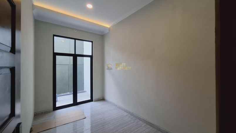 couple martani suasana damai akses mudah