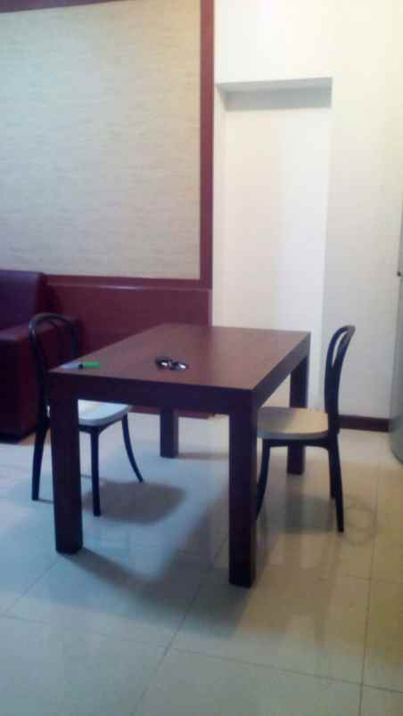 dijual apartemen jalan pakuwon indah