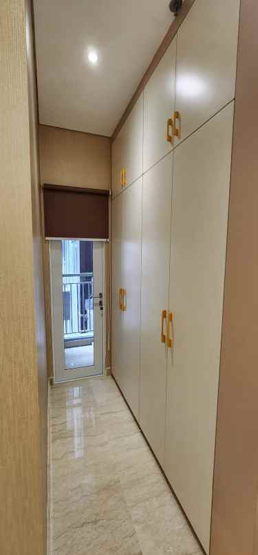 dijual apartemen jalan putri hijau guru