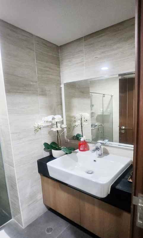 dijual apartemen jl nangka selatan raya no