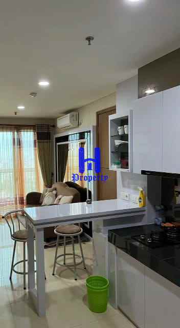 dijual apartemen the reiz condo jalan
