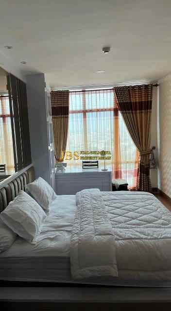 dijual apartemen the reiz condo jalan